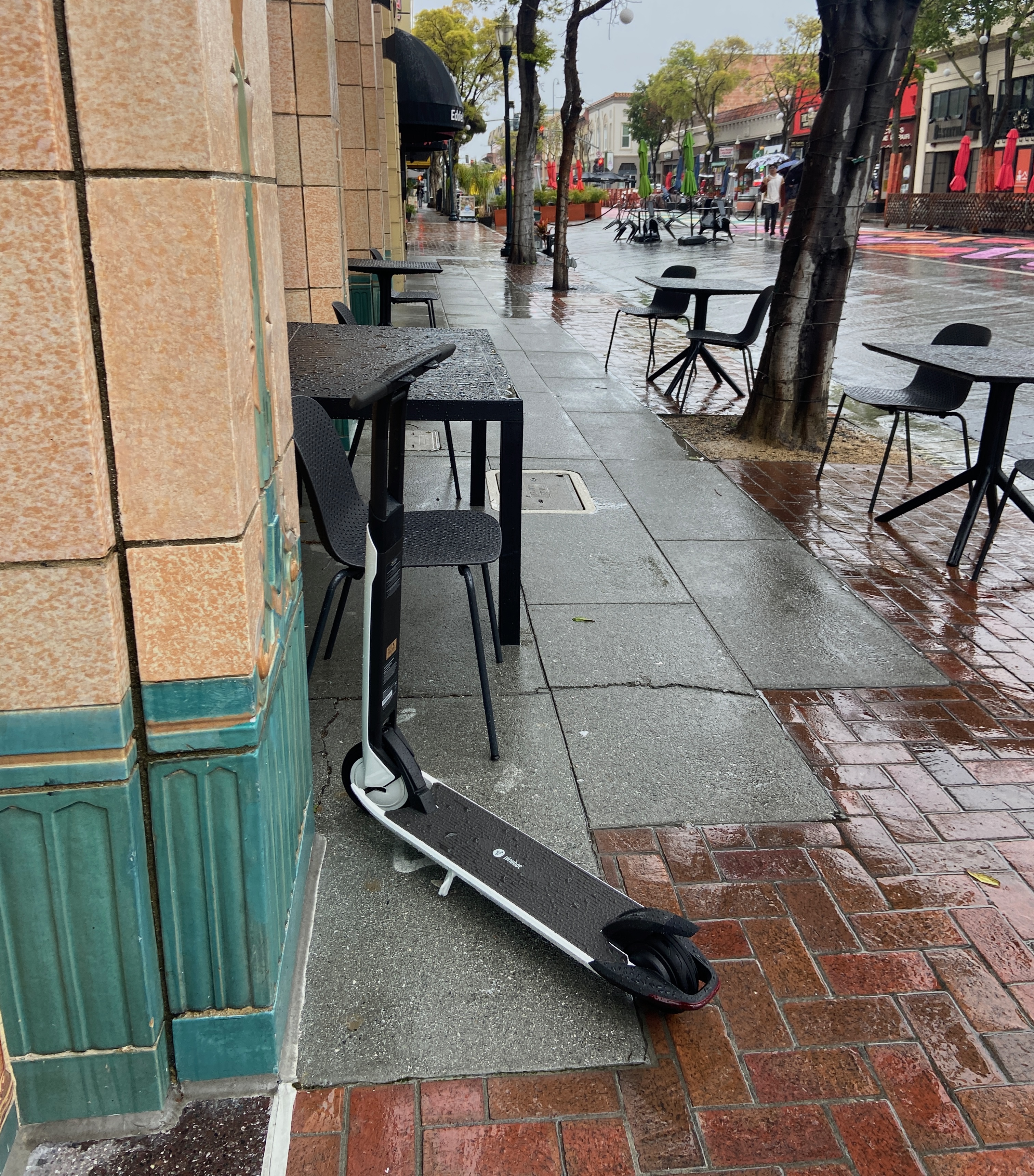 Scooter to coffee in San Mateo