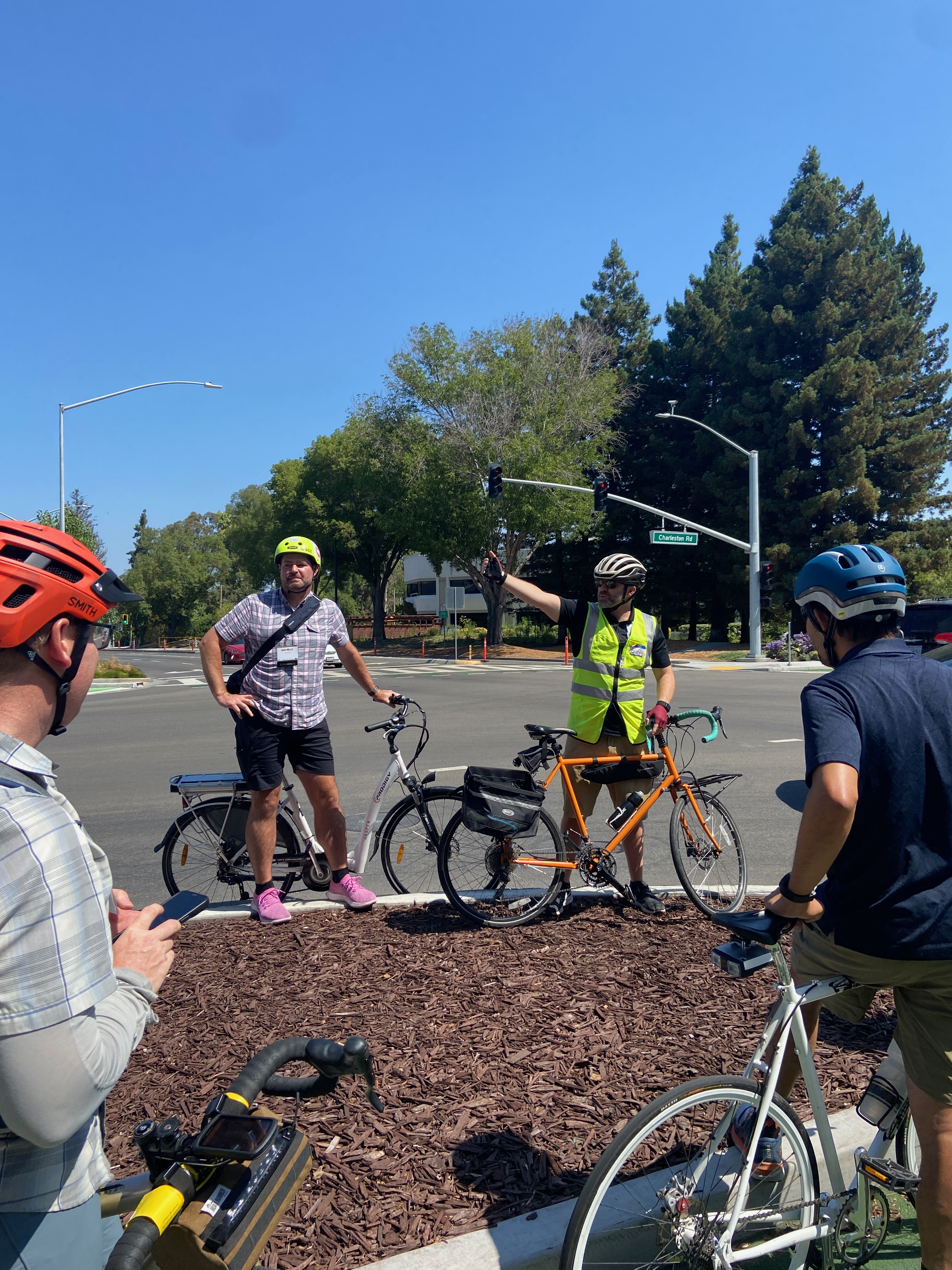 Bike tour of Mountain View
