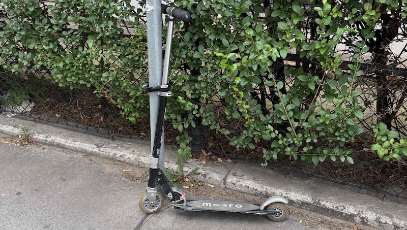 locked kickscooter