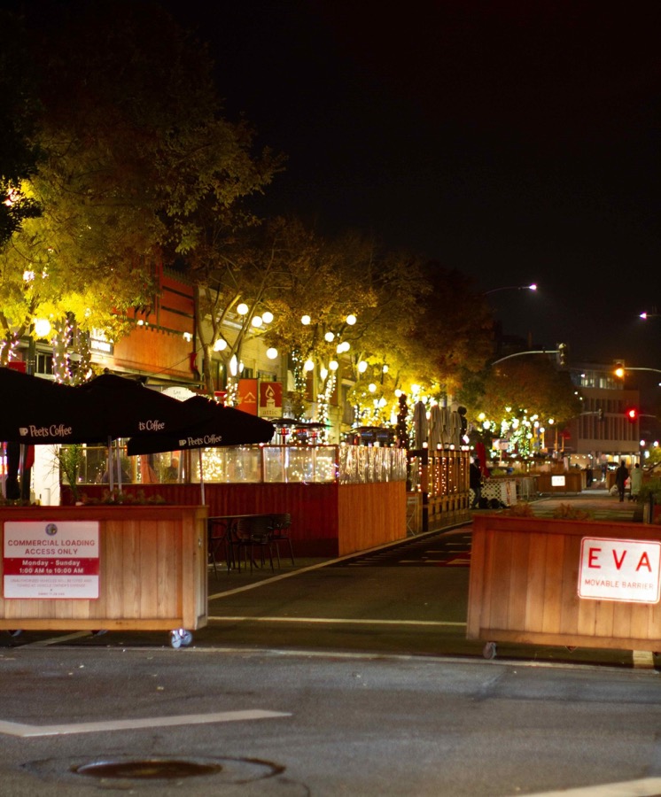 B Street in downtown San Mateo, closed to cars at night